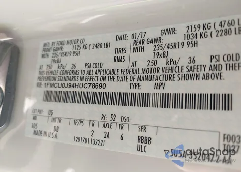 2017 Ford Escape Titanium из США, поврежденный, VIN 1FMCU0J94HUC78690